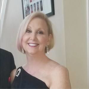 Meet your Posher, Debbie